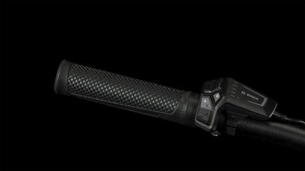 CUBE REACTION HYBRID PRO 750 FLASHWHITE/BLACK
