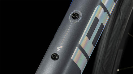 CUBE AXIAL WS RACE METALBLACK/RAINBOW