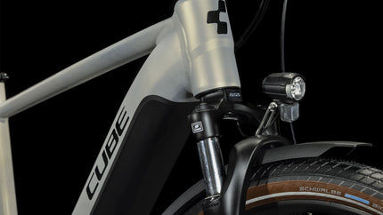 CUBE TOURING HYBRID PRO 625 PEARLYSILVER