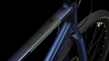 CUBE NULANE VELVETBLUE/BLACK