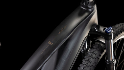 CUBE REACTION HYBRID ONE 800 BLACKLINE