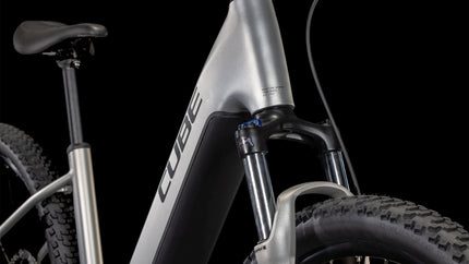CUBE REACTION HYBRID ONE 600 SILVER/BLACK
