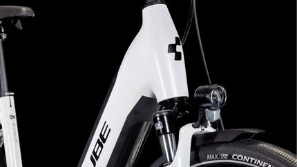 CUBE SUPREME HYBRID COMFORT ONE 500 METALLICWHITE/BLACK