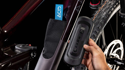 CUBE STEREO ONE44 C:68X SLX 29 LIQUIDVIOLET/BLACK