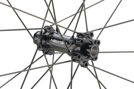 NEWMEN WHEEL PHASE 30 LIGHT VONOA 29 24H FADE 6B 15X110