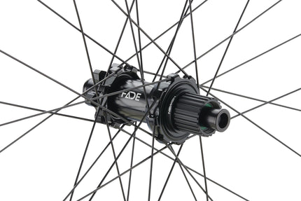 NEWMEN WHEEL BESKAR 30 STRONG 27.5 32H FADE SP 6B 12X148 MS