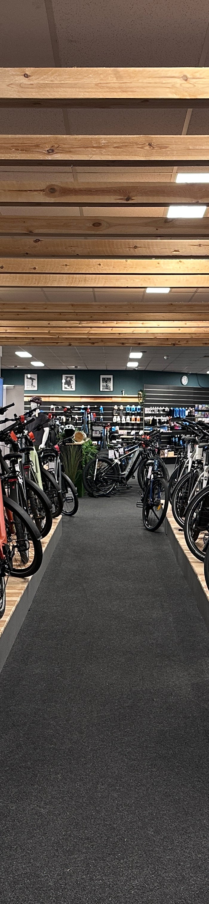 <h1>CUBE STORE VLAARDINGEN</h1>