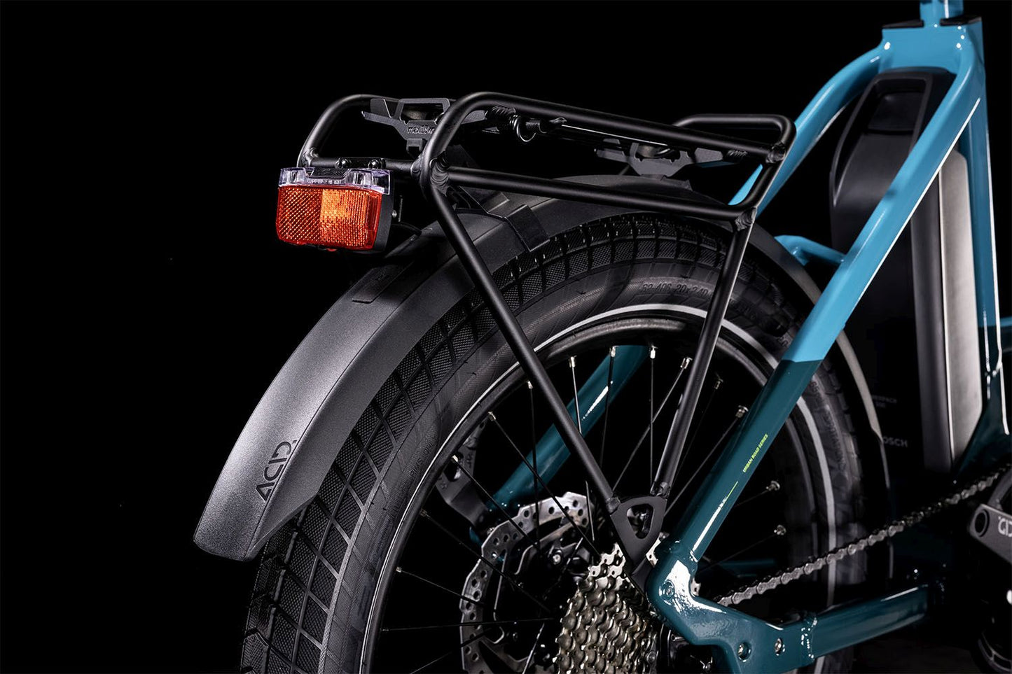 CUBE Compact Sport Hybrid 500 Blue/Lime 2022